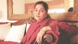 Friends, showbiz community pay homage to Haseena Moin